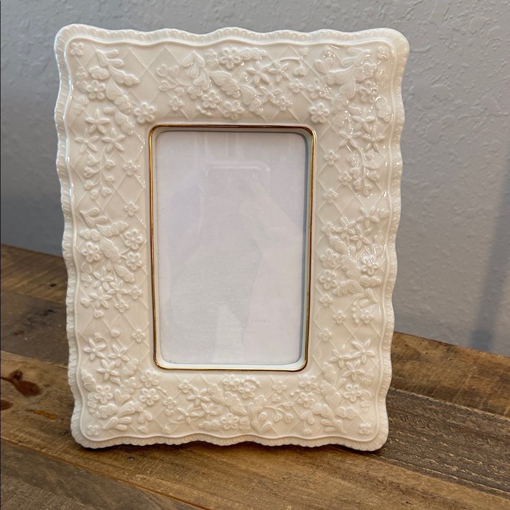 LENOX 4x6 wedding promises picture frame